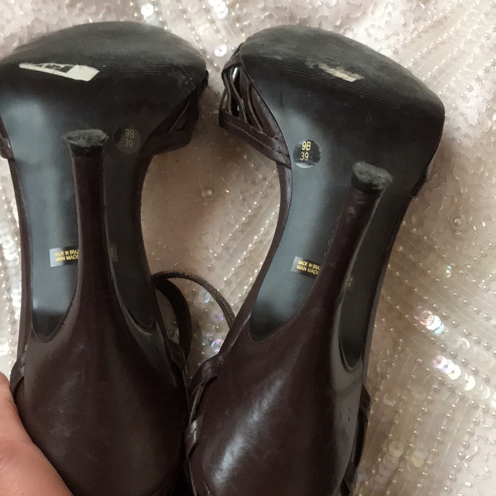 BCBG sexy high heel brown sandals size 9 - Picture 5 of 9